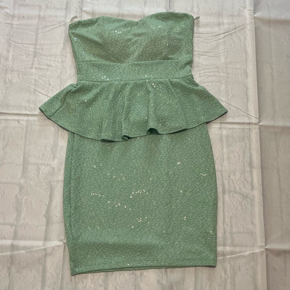 Body Central Dress M NWT